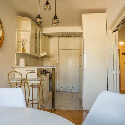 Аренда уютной 2-комнатной квартиры, 47 м², центр старого города, Белград, Сербия
